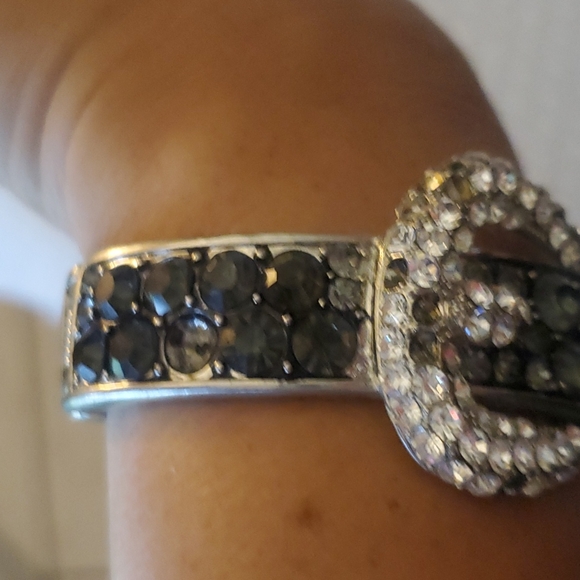 Buckle stones bracelet - Picture 3 of 4